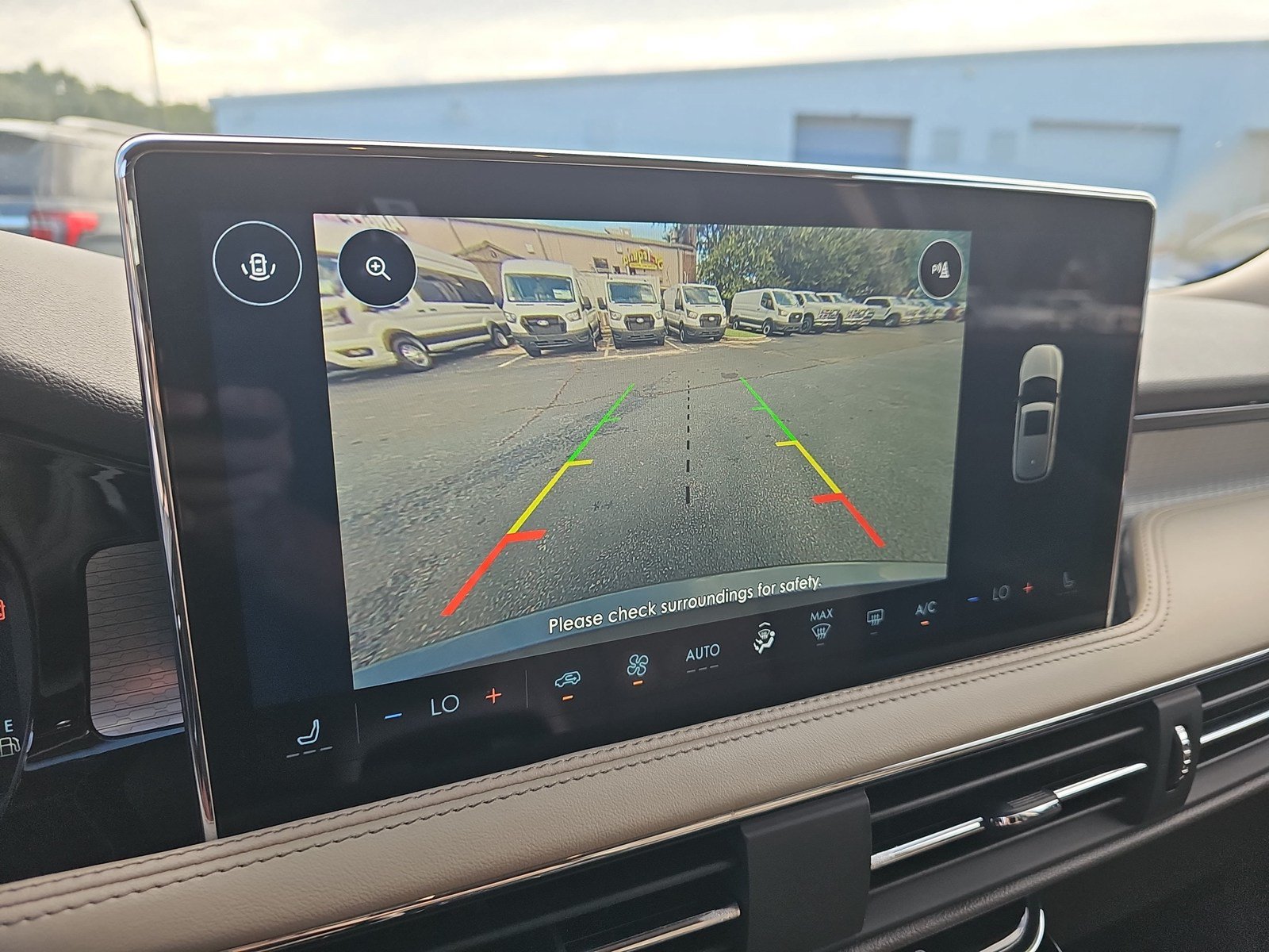 Used 2023 Lincoln Corsair FWD image 26