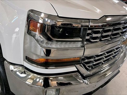 Used 2018 Chevrolet Silverado 1500 LT w/ LT Fleet Convenience Package image 27