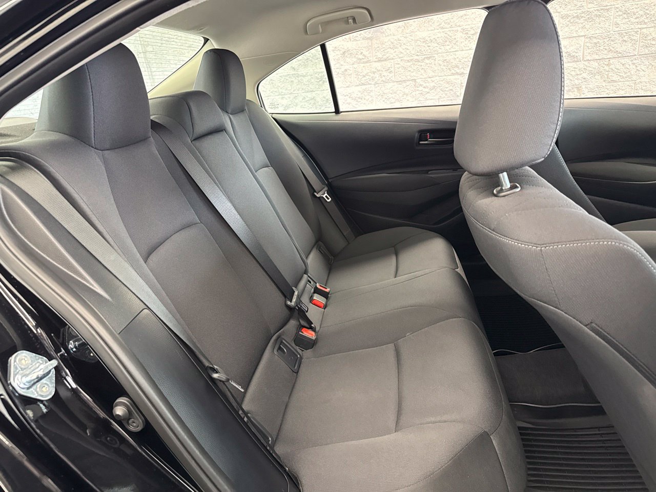 Used 2026 Toyota Corolla LE FWD image 40