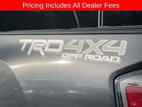 Used 2021 Toyota Tacoma TRD Off-Road AWD/4WD image 11