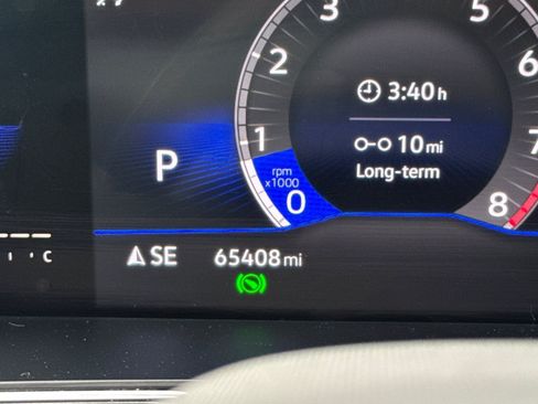 Used 2022 Volkswagen Tiguan SE R-Line FWD image 22