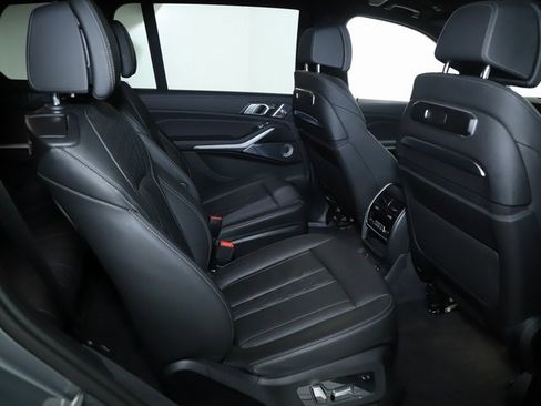 Used 2024 BMW X7 M60i w/ Executive Package image 35