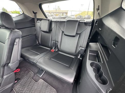Used 2019 Volkswagen Atlas SEL R-Line AWD/4WD image 35