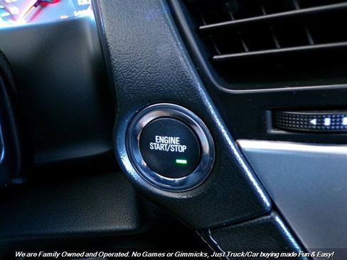 Used 2018 Chevrolet Suburban LT image 47