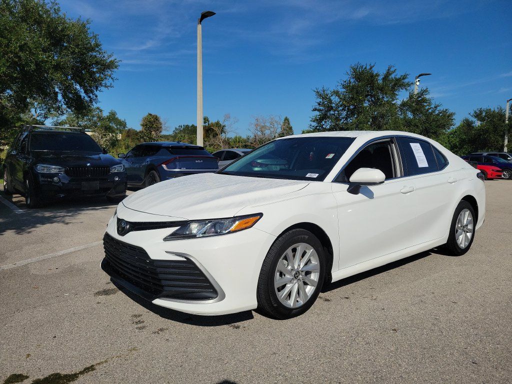 Certified 2024 Toyota Camry LE FWD image 31