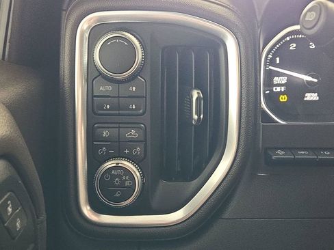 Used 2019 GMC Sierra 1500 Denali w/ Technology Package AWD/4WD image 23