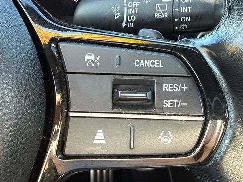 Used 2022 Honda Civic Sport image 12