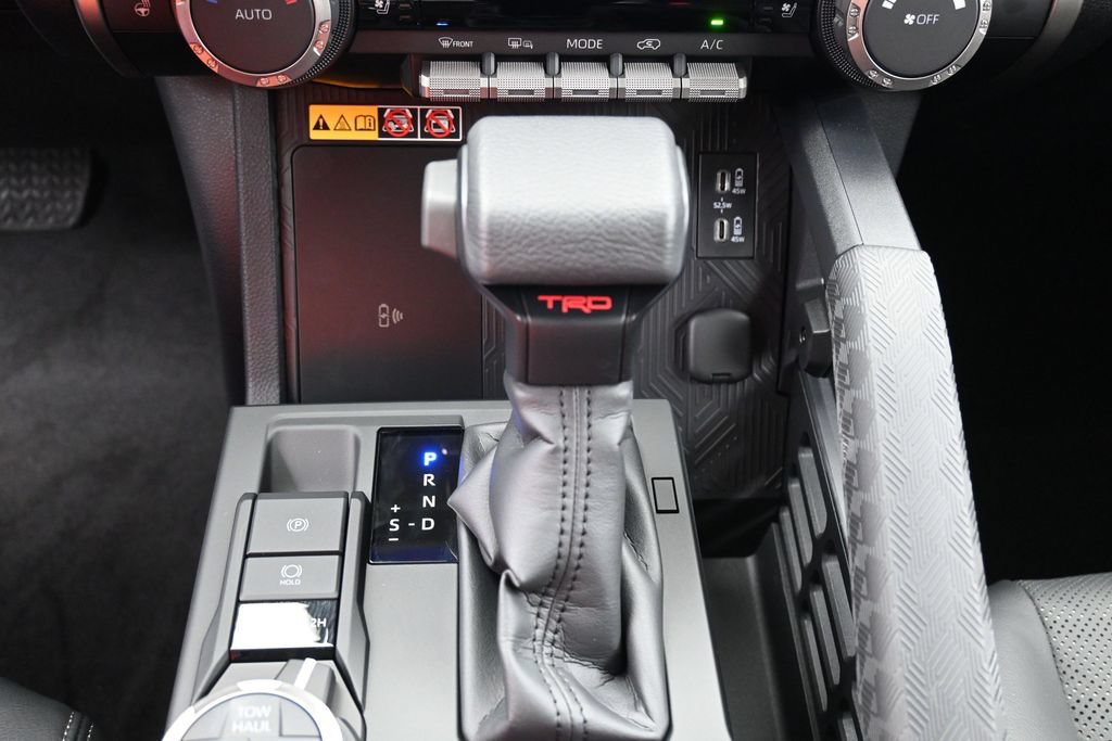 Certified 2026 Toyota 4Runner TRD Off-Road Premium AWD/4WD image 28