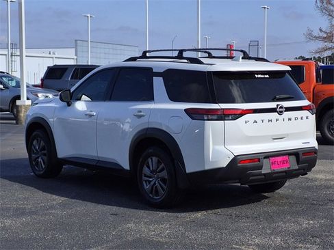 Certified 2025 Nissan Pathfinder SV w/ Cargo Package image 4