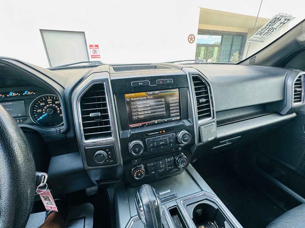 Used 2015 Ford F150 XLT w/ Equipment Group 302A Luxury AWD/4WD image 13