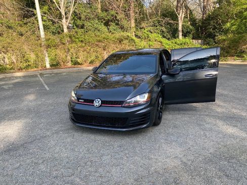 Used 2017 Volkswagen GTI Sport image 53