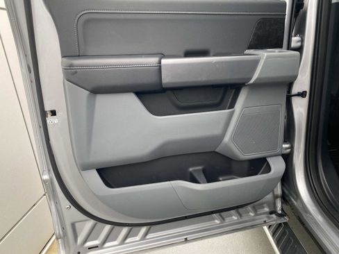 Used 2022 Ford F150 XLT w/ Equipment Group 302A High image 12