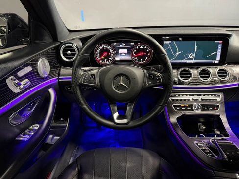 Used 2018 Mercedes-Benz E 300 image 10