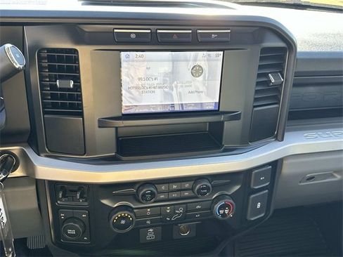 Used 2024 Ford F350 XL w/ Snow Plow Prep Package image 8