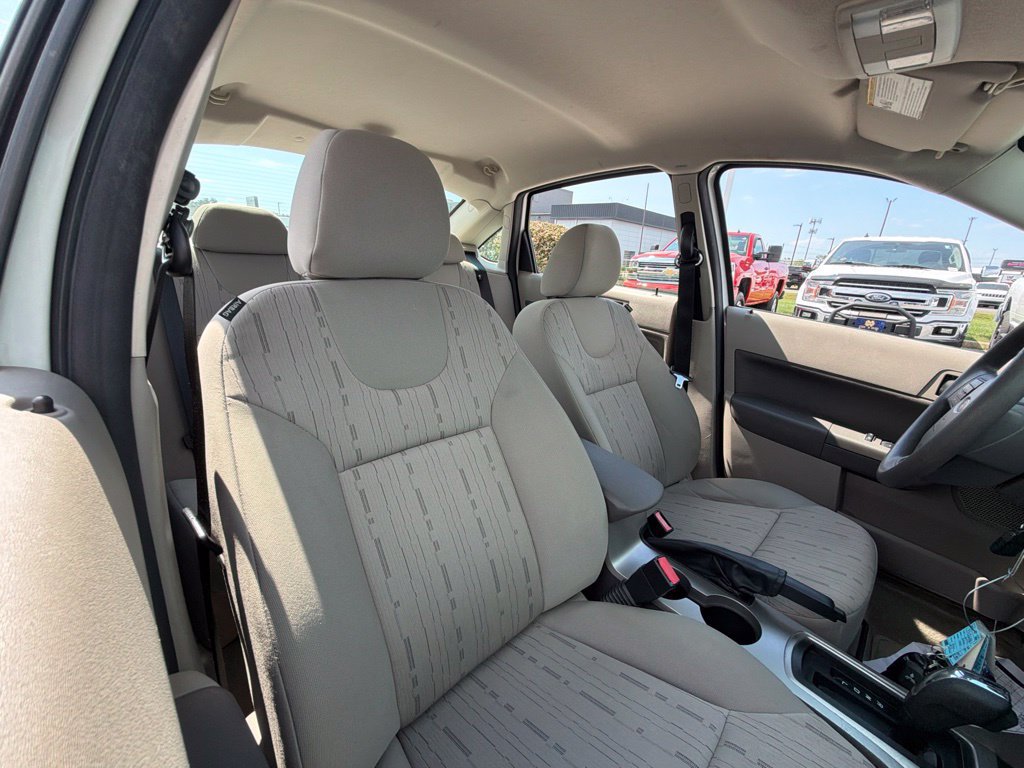 Used 2009 Ford Focus SE FWD image 18