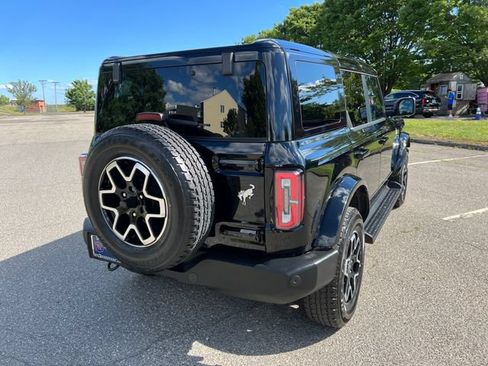 Used 2025 Ford Bronco Outer Banks AWD/4WD image 10