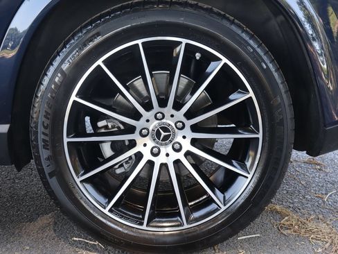 Used 2020 Mercedes-Benz GLE 450 4MATIC image 47