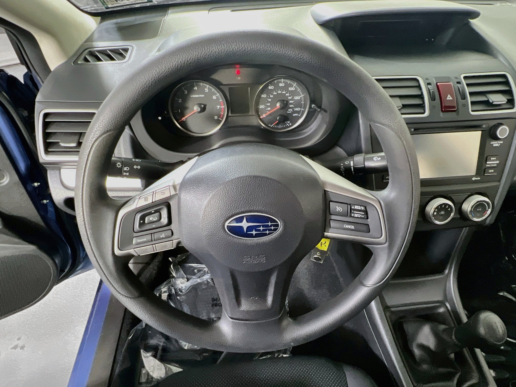 Used 2015 Subaru Impreza 2.0i AWD/4WD image 11