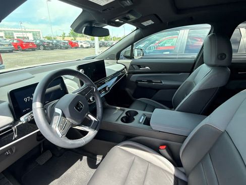 Used 2025 Honda Prologue Touring image 7