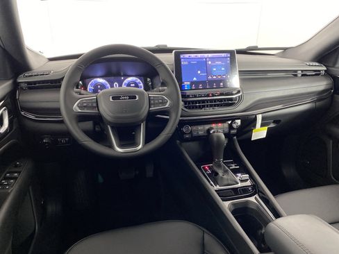 New 2026 Jeep Compass Limited w/ Sun, Sound & Navigation Group image 18