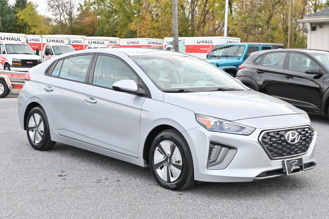 Used 2020 Hyundai Ioniq Blue FWD image 4
