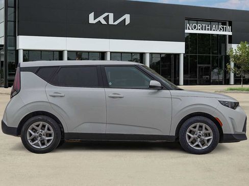 Certified 2024 Kia Soul LX w/ Option Group 015 image 7