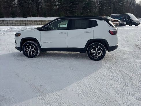 New 2026 Jeep Compass Limited w/ Sun, Sound & Navigation Group image 8