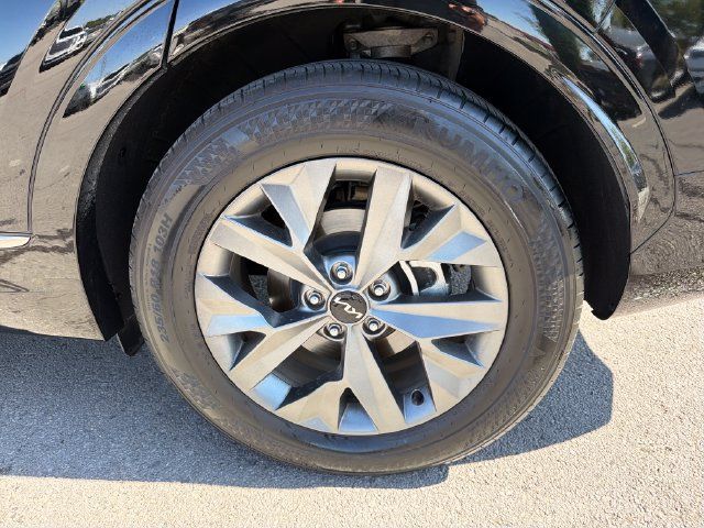 Certified 2024 Kia Sportage SX FWD image 31