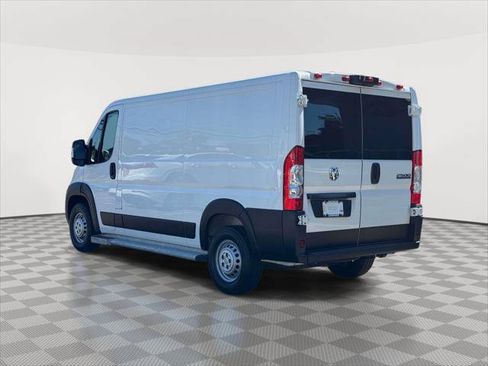 Used 2025 RAM ProMaster 2500 w/ U-Haul Equipment Group FWD image 5