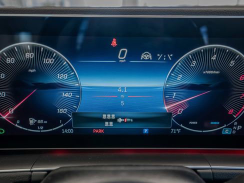 New 2026 Mercedes-Benz GLS 450 4MATIC image 10