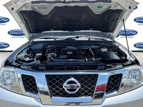 Used 2016 Nissan Frontier SV w/ SV Value Truck Package RWD image 28