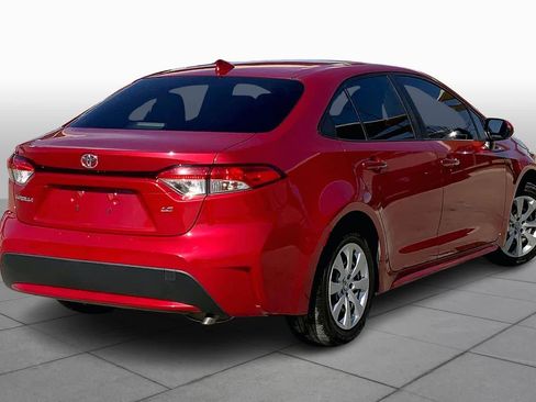 Used 2021 Toyota Corolla LE image 13