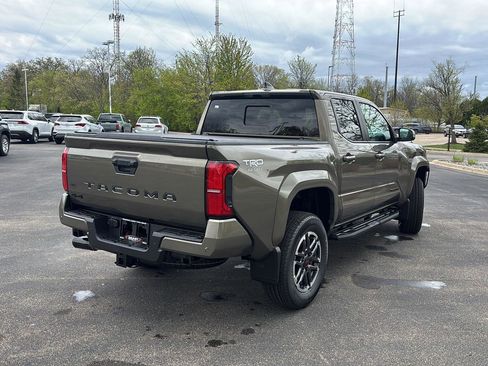 New 2026 Toyota Tacoma TRD Sport AWD/4WD image 19