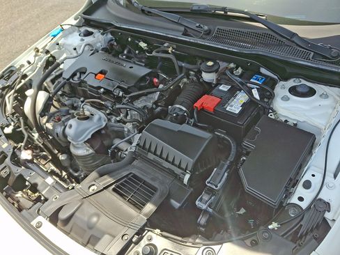 Used 2024 Honda Civic LX image 27