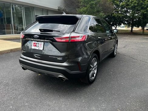 Used 2019 Ford Edge Titanium w/ Equipment Group 301A AWD/4WD image 5