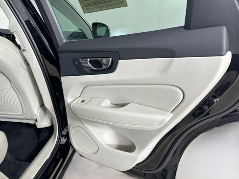 Used 2023 Volvo XC60 B5 Plus w/ Protection Package AWD/4WD image 43