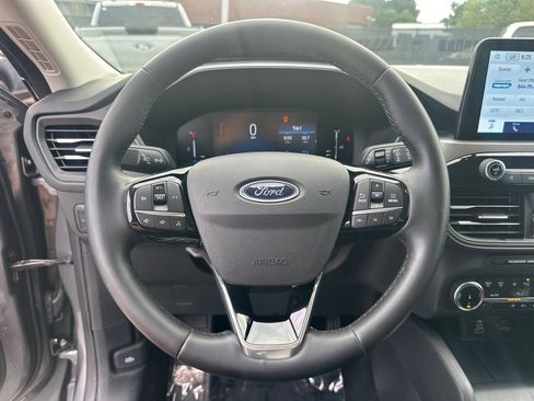 Certified 2024 Ford Escape Active AWD/4WD image 26