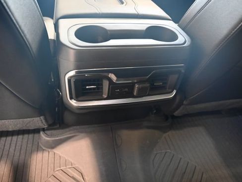 Used 2021 Chevrolet Silverado 1500 LTZ AWD/4WD image 27