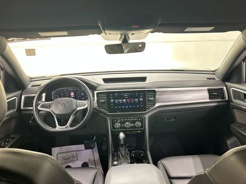 Used 2023 Volkswagen Atlas Cross Sport SE w/ Black Wheel Package AWD/4WD image 18