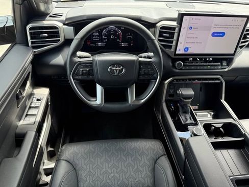 Used 2025 Toyota Tundra Limited RWD image 28
