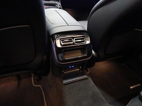 Used 2023 Mercedes-Benz S 580 4MATIC Sedan w/ AMG Line image 42