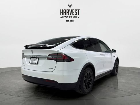 Used 2019 Tesla Model X 100D image 6