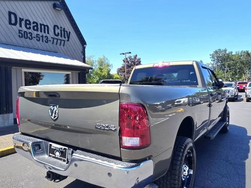 Used 2014 RAM 2500 Tradesman w/ Chrome Appearance Group AWD/4WD image 5