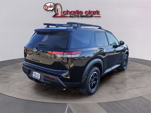 New 2025 Nissan Pathfinder Rock Creek image 6