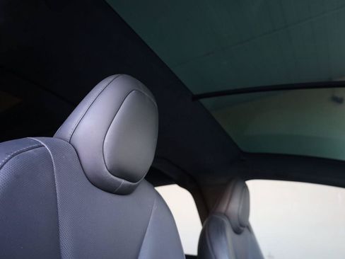 Used 2023 Tesla Model X AWD/4WD image 23