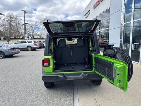New 2026 Jeep Wrangler Sport AWD/4WD image 30