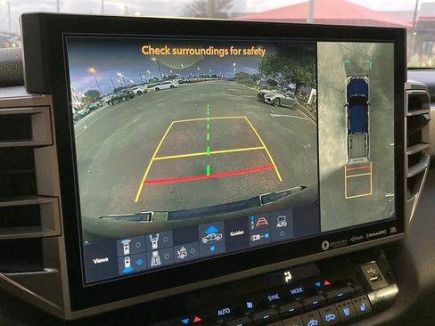 Used 2024 Toyota Tundra Limited image 20