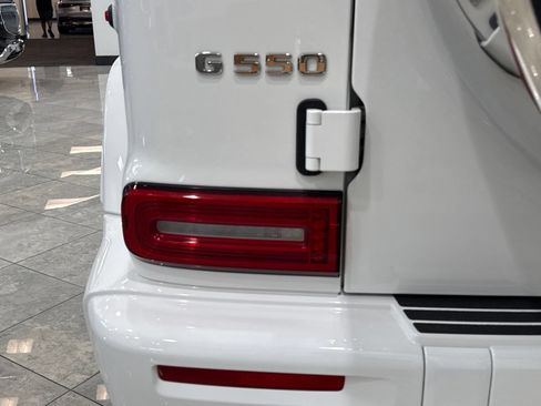 Used 2025 Mercedes-Benz G 550 image 11