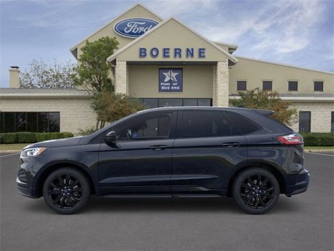 New 2024 Ford Edge SE w/ Black Appearance Package image 3