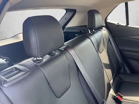 Used 2025 Buick Encore GX Sport Touring image 19